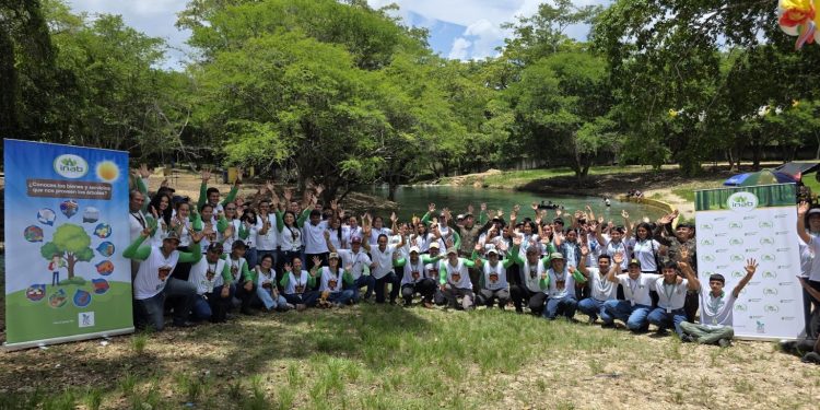 Programa Sembrando Huella reafirma el compromiso con el medio ambiente en Petén