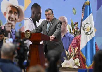 Presidentes de Guatemala y México se reúnen el próximo viernes 15 de agosto