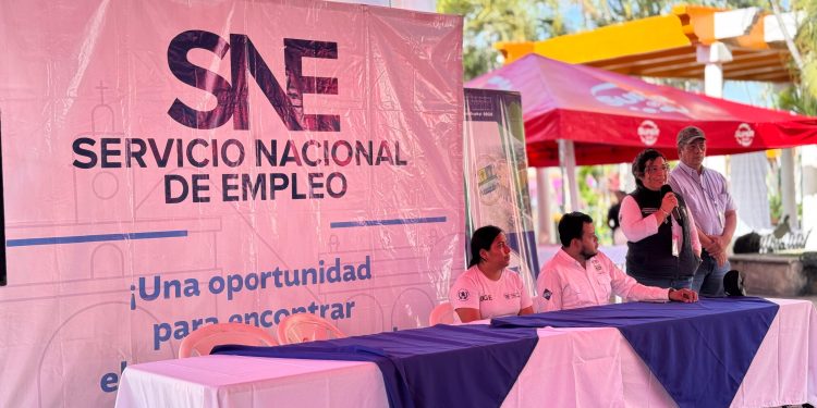 Segunda Feria Nacional del Empleo en Escuintla reúne a más de 70 empresas