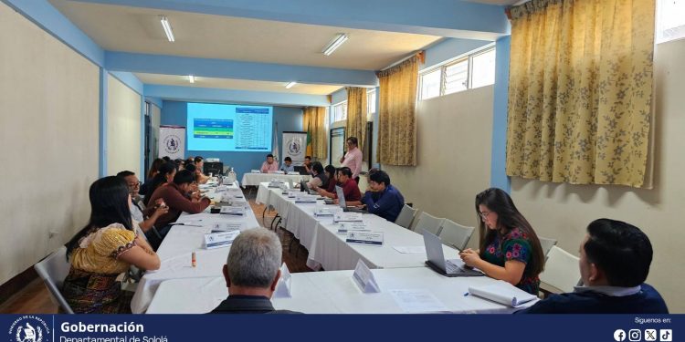 Autoridades de Sololá analizan avances y desafíos de proyectos clave para el desarrollo territorial