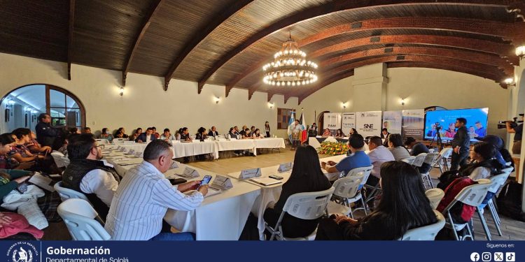 Mintrab lidera reunión estratégica para el desarrollo de Sololá