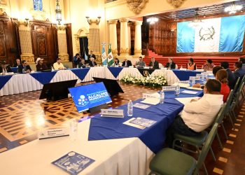 La serie de reuniones regionales del presidente Arévalo con alcaldes culminó con el encuentro con jefes ediles del departamento de Guatemala.