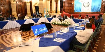 La serie de reuniones regionales del presidente Arévalo con alcaldes culminó con el encuentro con jefes ediles del departamento de Guatemala.