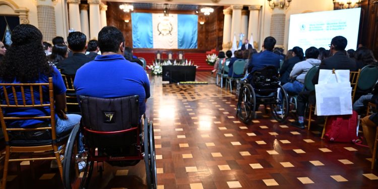 Con la firma de este convenio las personas con discapacidad podrán recibir atención desde la comodidad de su hogar.