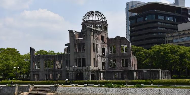 La cúpula fue el único edificio que resistió el poder destructivo de la bomba atómica en Hiroshima.