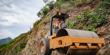 FSS avanza con la construcción de diversas obras de infraestructura vial./Foto: FSS.
