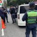 Autoridades desarrollan un operativo enfocado en la identificación de taxistas piratas en varios sectores de la zona 15, incluyendo el bulevar Vista Hermosa I. / Foto: PNC