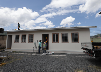 Hospital de Amatitlán instala espacios modulares para reforzar atención médica. (Foto: MSPAS)