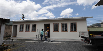 Hospital de Amatitlán instala espacios modulares para reforzar atención médica. (Foto: MSPAS)