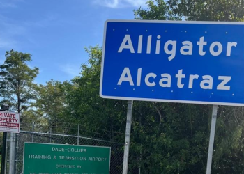 La Cónsul General de Guatemala en Miami visita a connacionales detenidos en Alligator Alcatraz