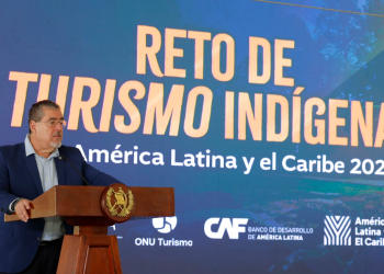 Presidente Arévalo en la presentación del Reto de Turismo Indígena para América Latina y el Caribe./Foto: Gilber García.