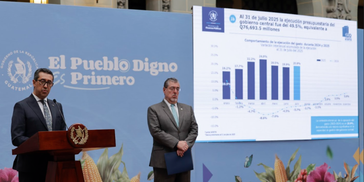 Conferencia de Prensa Palacio Nacional de la Cultura.