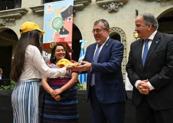 Presidente Arévalo reitera su compromiso con la juventud guatemalteca./Foto: Byron de la Cruz.