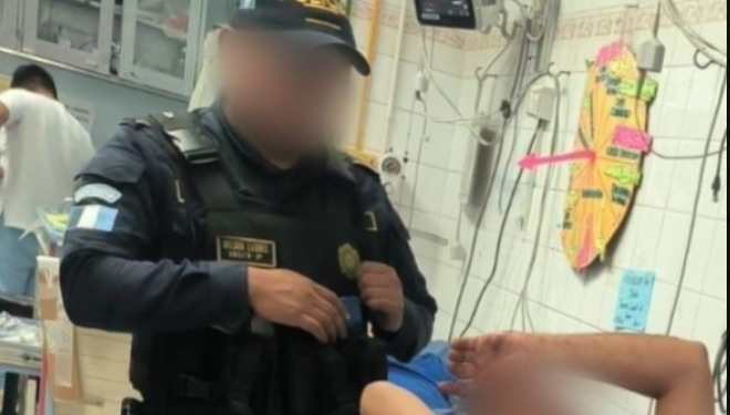 La intervención policial impidió que el presunto sicario lograra escapar. / Foto: PNC