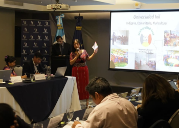 El objetivo de la reunión es impulsar acciones para preservar los idiomas nacionales. / Foto: ALMG.