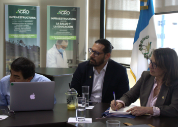 Ministerio de Ambiente aborda temas ambientales con la Cámara del Agro. (Foto: Marn)