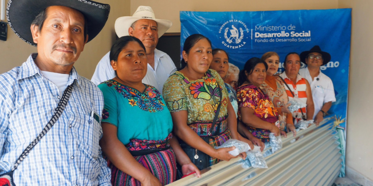 Mides favorece a más de 47 mil huehuetecos en situación vulnerable. / Foto: Mides.