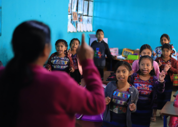 El Ministerio de Educación habilitó 12 mil 932 plazas para docentes. (Foto: Mineduc)
