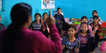 El Ministerio de Educación habilitó 12 mil 932 plazas para docentes. (Foto: Mineduc)