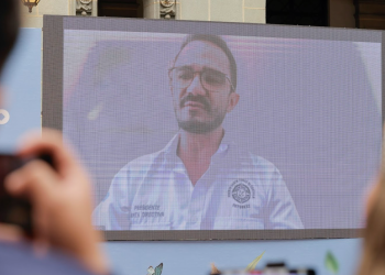 José de la Peña, presidente de la Junta Directiva de la Empresa Portuaria Nacional Santo Tomás de Castilla, participó de manera virtual en conferencia de prensa. / Foto: Analí Camey