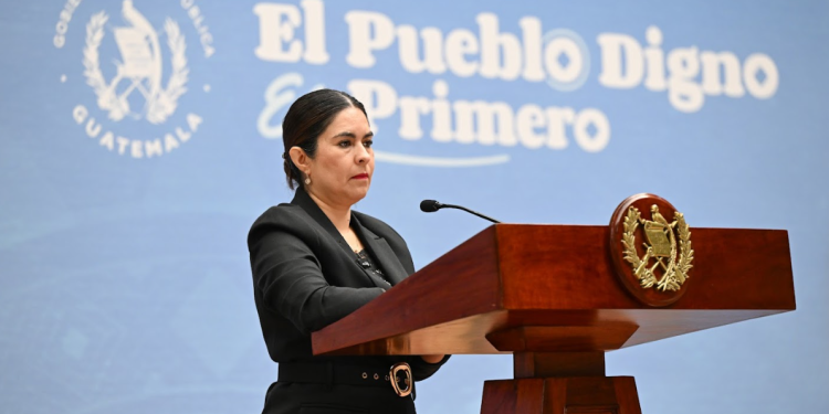 Viceministra de Antinarcóticos, Claudia Palencia. / Foto: Byron de la Cruz.