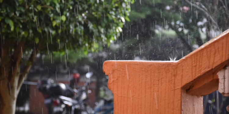 Estas condiciones responden a un sistema de baja presión y al acercamiento de una onda del este. / Foto: Insivumeh