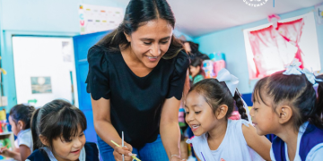La convocatoria a las nuevas plazas del Mineduc estará habilitada hasta el 2 de septiembre. (Foto: Mineduc)