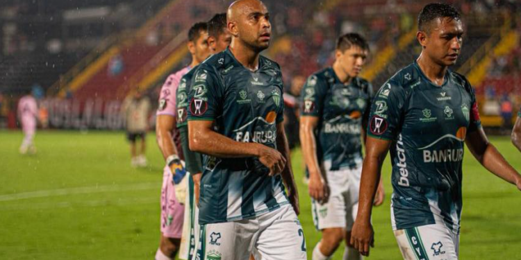 Antigua GFC se despide de la Copa Centroamericana 2025 tras caer ante Alajuelense