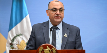 Diaco informa sobre estabilidad en precios de la canasta básica. / Foto: Álvaro Interiano.