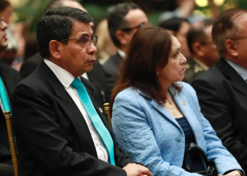 El ministro de Comunicaciones, Infraestructura y Vivienda participó en la presentación de la creación de la Secretaría de Integridad Pública de la Presidencia. (Foto: CIV)