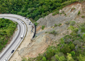 CIV informa acciones de respuesta ante un derrumbe en el km 65 de la CA-9 Norte. (Foto: CIV)