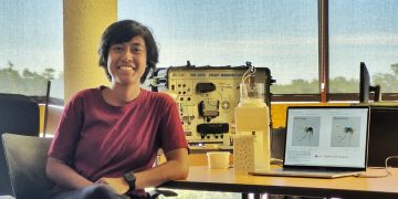 La estudiante de Bangladesh diseñó dispositivo con IA para atrapar zancudos y convatir enfermedades.