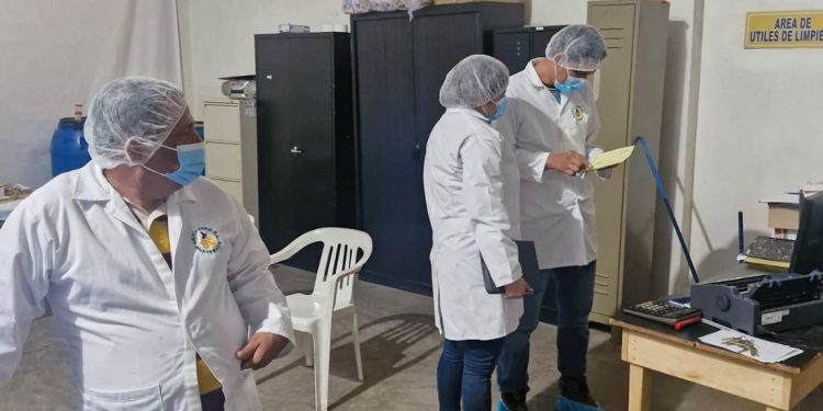 Las licencias sanitarias emitidas por el MAGA no solo son un requisito legal para operar, sino que también son una garantía para los consumidores. / Foto: MAGA