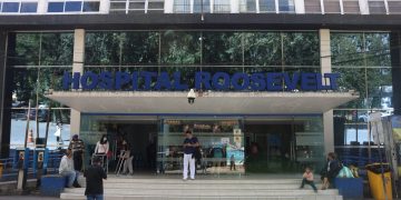 El Hospital Roosevelt suspendió las visitas en el servicio de medicina interna debido a un caso de tos ferina. (Foto: archivo SCSP)