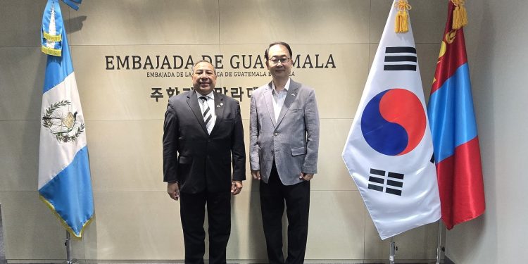 Guatemala fortalece lazos comerciales con Corea del Sur