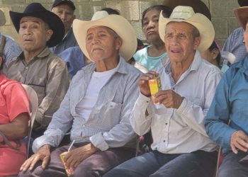 325 nuevos beneficiarios del Programa del Adulto Mayor en Chiquimula