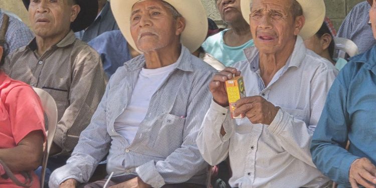 325 nuevos beneficiarios del Programa del Adulto Mayor en Chiquimula