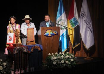 Edgar Salazar, acreedor de la Orden Ixim 2025./Foto: MCD.