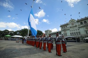 Día Nacional de la Bandera: un homenaje a nuestra historia e identidad. / Foto: Gilber García.