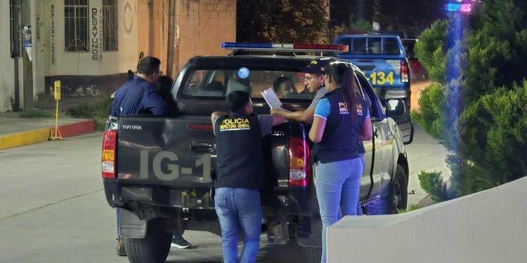 La orden judicial fue emitida el 17 de agosto de 2025 por un Juzgado de Instancia Penal de la ciudad capital. / Foto: PNC