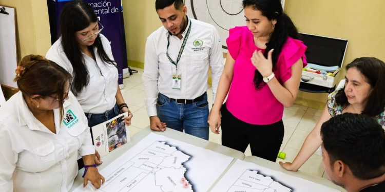 Fortalecen articulación interinstitucional para una comunicación estratégica sobre la gestión del fuego en Petén