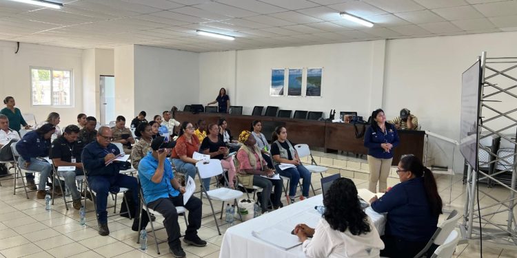 Desarrollan reunión interinstitucional en el marco del mes patrio en Izabal