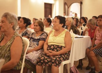 Inauguran Centro de Atención Diurno Mis Años Dorados en Retalhuleu