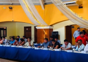 Escuintla avanza en desarrollo integral: autoridades departamentales participan en la reunión del Codede