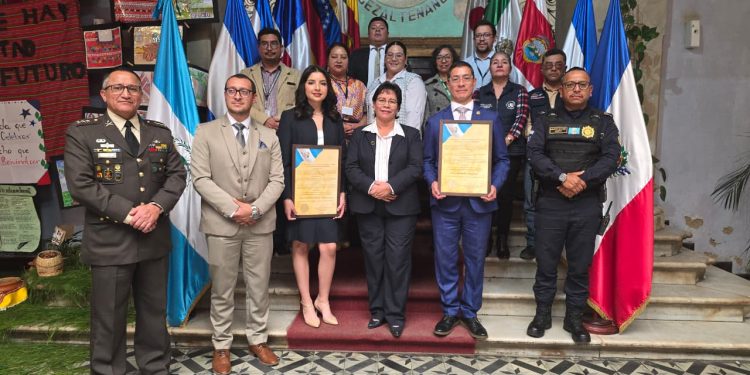 Orden Departamento de Quetzaltenango, un reconocimiento que exalta a quetzaltecos ilustres