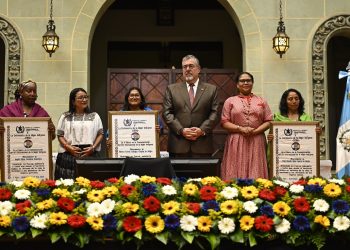 Presidente Bernardo Arévalo reafirma compromiso en apoyar a las mujeres indígenas de Guatemala