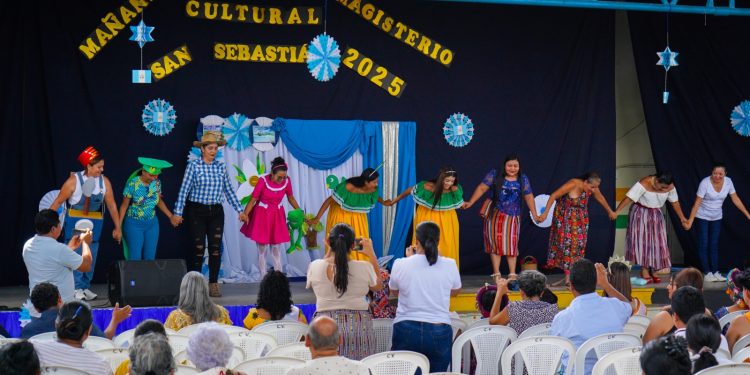 Magisterio de San Sebastián, Retalhuleu desarrolla fiestas patrias con una jornada cultural llena de tradición
