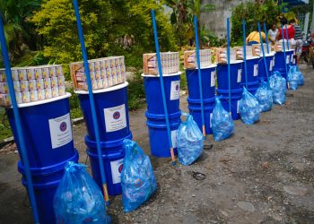 Entregan ayuda humanitaria a familias afectadas por lluvias en Retalhuleu