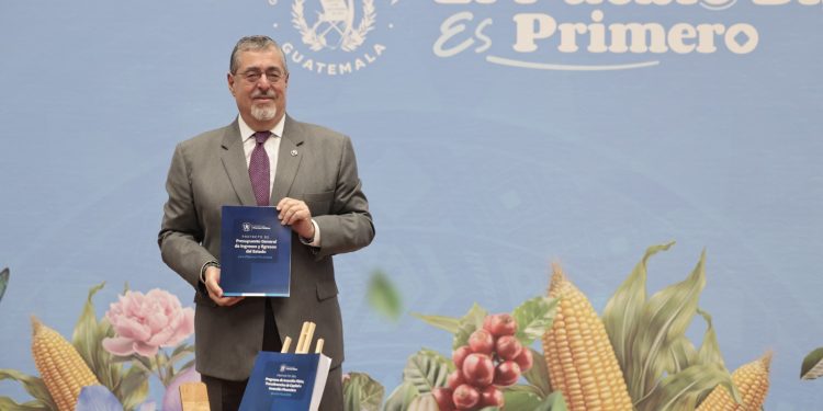 Presidente Bernardo Arévalo presentación proyecto de prepuesto 2026.