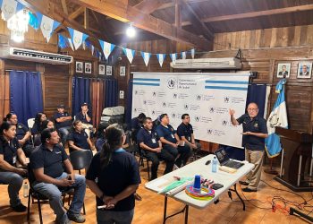 Taller Liderazgo Efectivo fortalece trabajo en equipo en Izabal